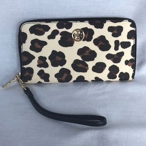Tory Burch Ocelot leopard wristlet wallet